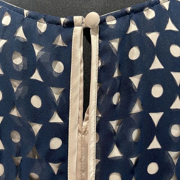 𝅺eshakti Navy And Tan Circle Cut Out Sleeveless Fly Away Top Sz 2X-20W - Picture 11 of 14